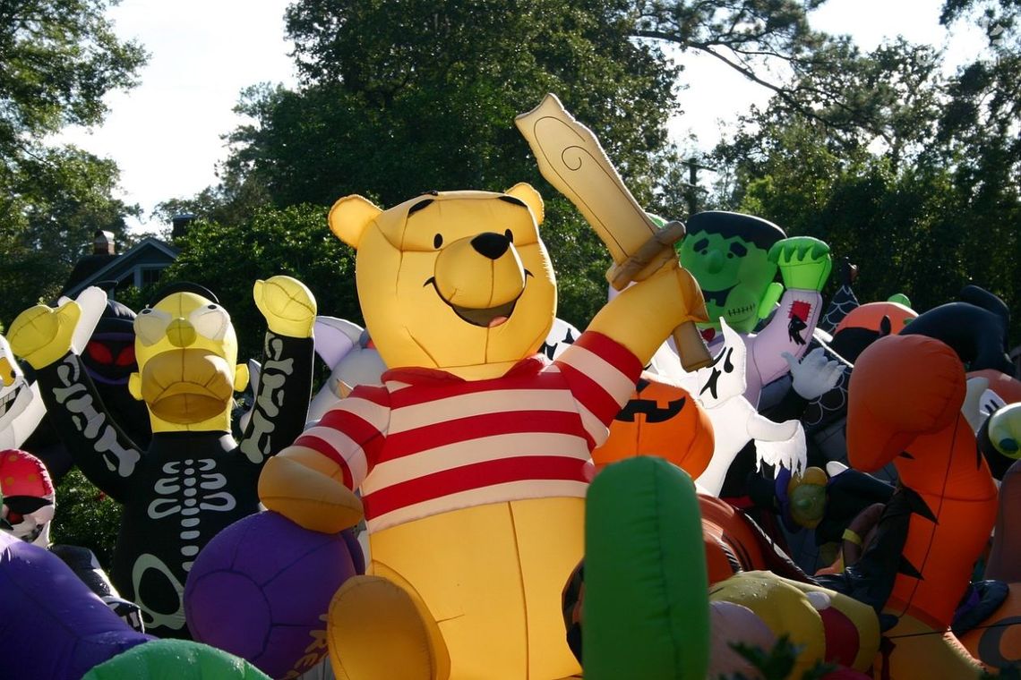 Organizacja imprez plenerowych z wykorzystaniem dmuchańców: Praktyczny przewodnik Organizacja imprez plenerowych z wykorzystaniem dmuchańców: Praktyczny przewodnik