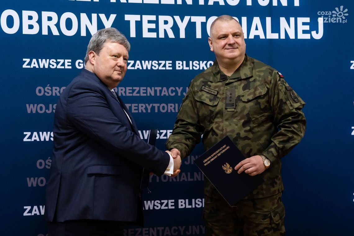 Orkiestra WOT i Zespół „Mazowsze” łączą siły