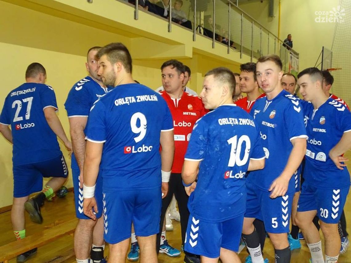 Orlęta walczą o awans