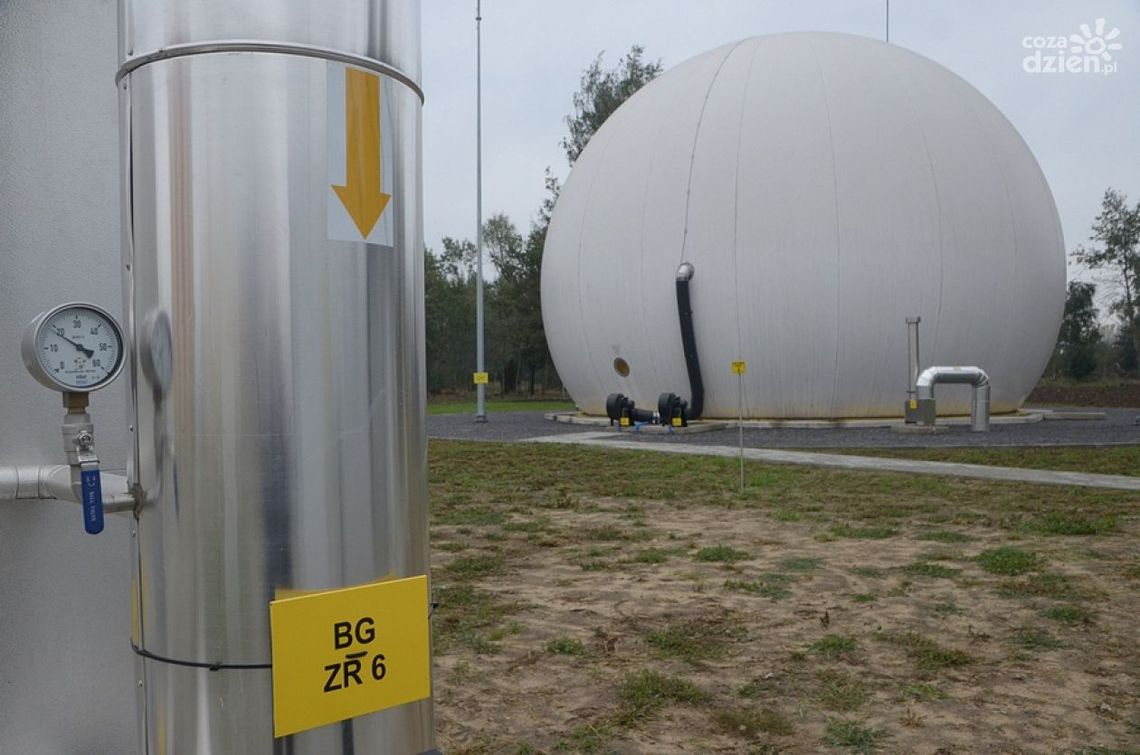 Osad, dwie komory, biogaz i prąd