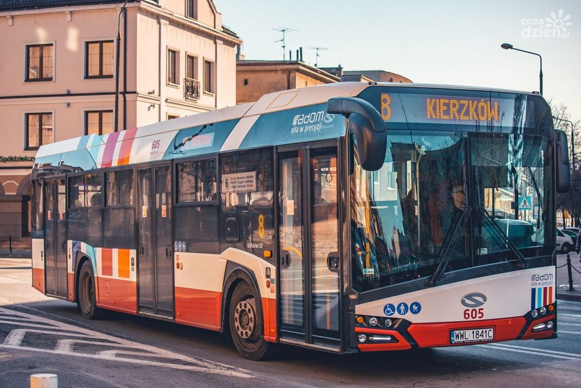 „Ósemka” jedzie inaczej