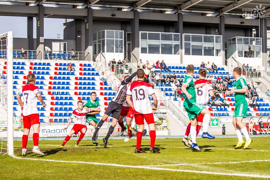 Oskar po pierwszym sparingu. Ściągnie super snajpera?