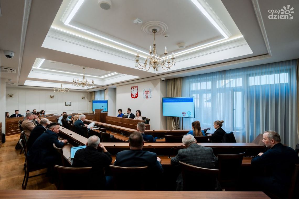 Ostateczna decyzja zapadła: radni za powiększeniem granic Radomia