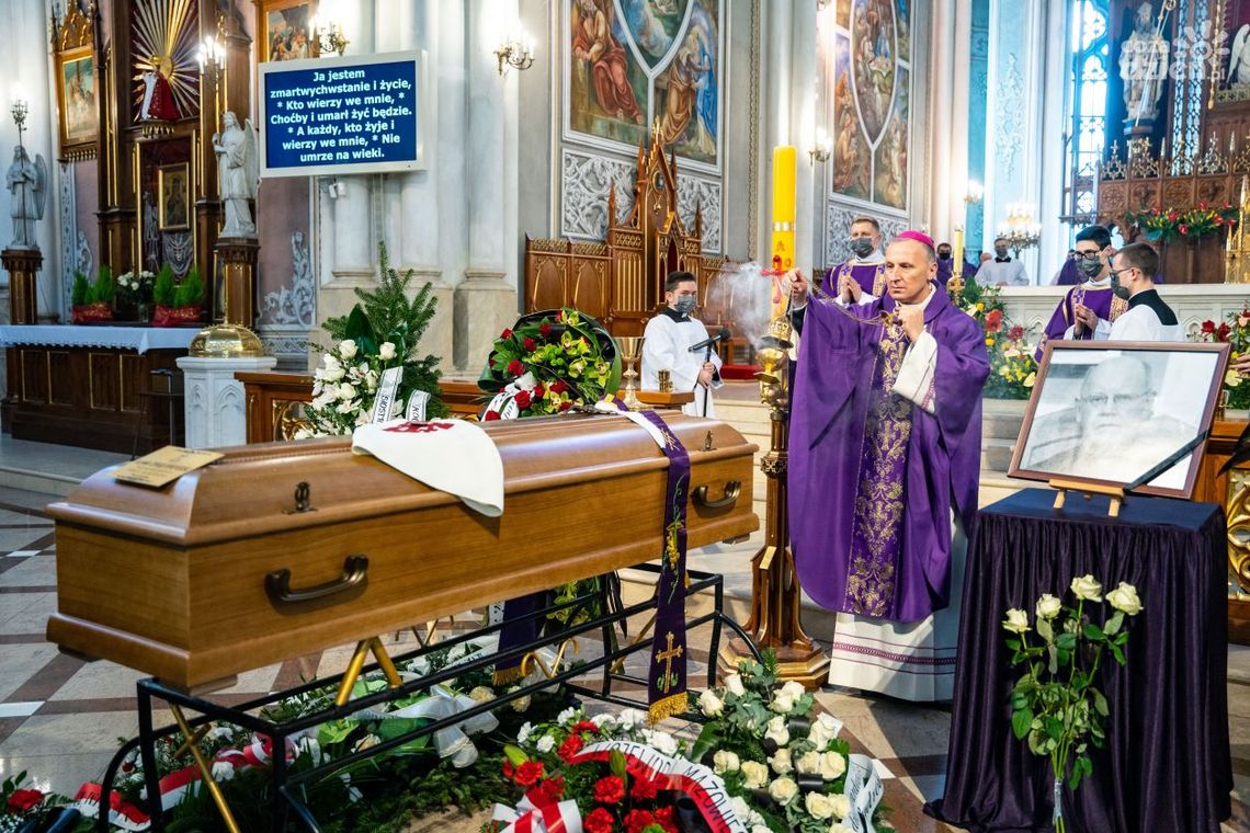 Ostatnie pożegnanie ks. prałata Edwarda Poniewierskiego