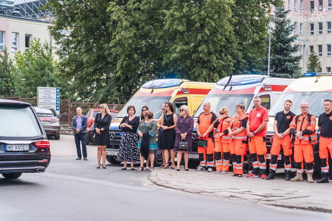 Ostatnie pożegnanie zmarłego ratownika Ostatnie pożegnanie zmarłego ratownika