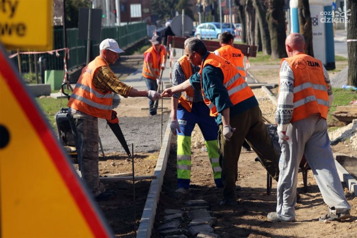 Ostrowiec Świętokrzyski. Remontują ul. Siennieńską