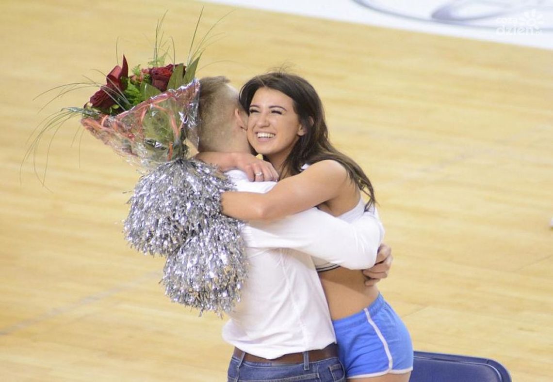 Oświadczyny na meczu ROSY! Zobaczcie zdjęcia!