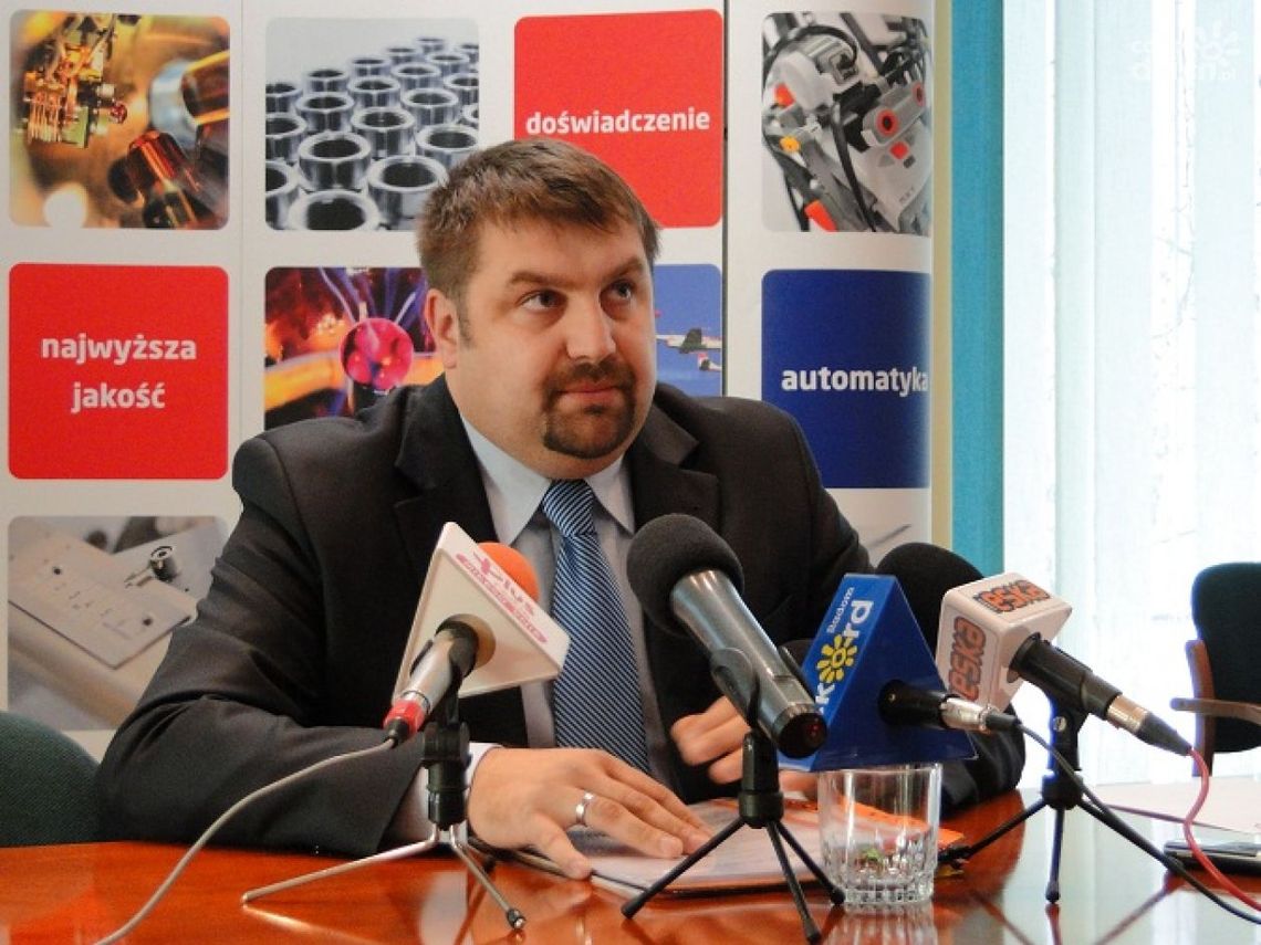 Pakiet ustaw i ograniczenie handlu w niedzielę Pakiet ustaw i ograniczenie handlu w niedzielę