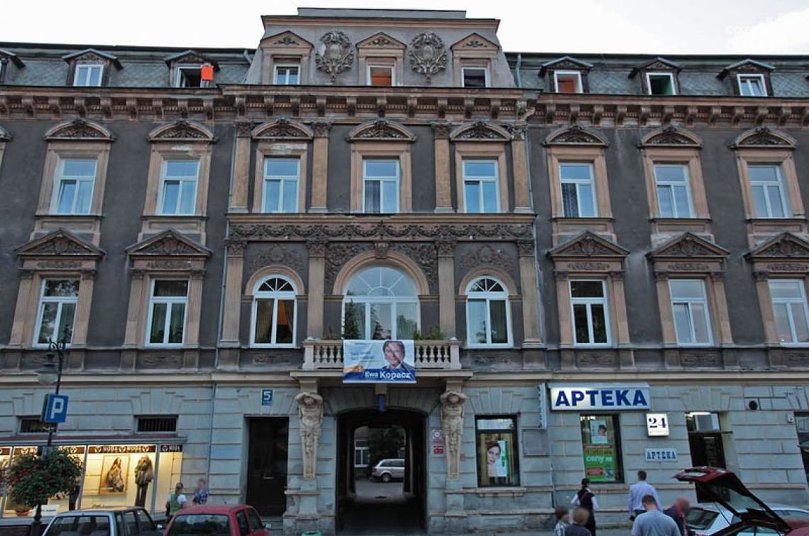 Pałac Karschów (przy Placu Konstytucji 3-go Maja)