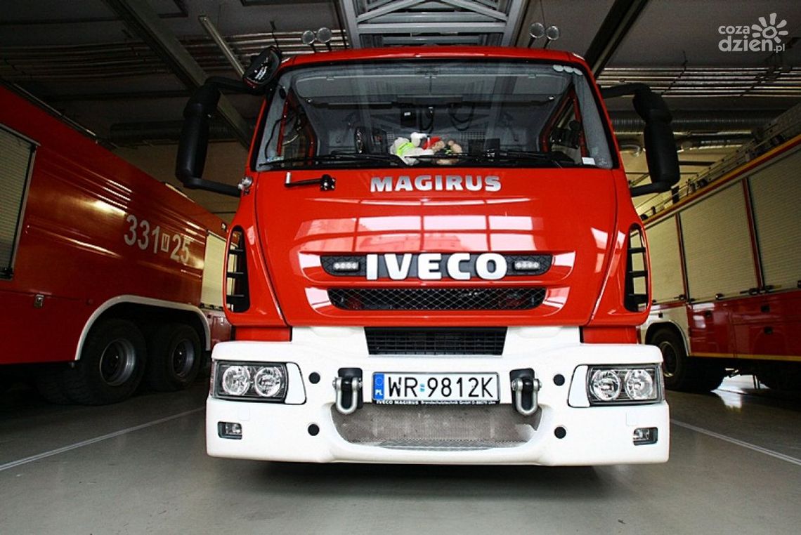 Paliło się. Samochód na Struga i piwnica w Starosiedlicach