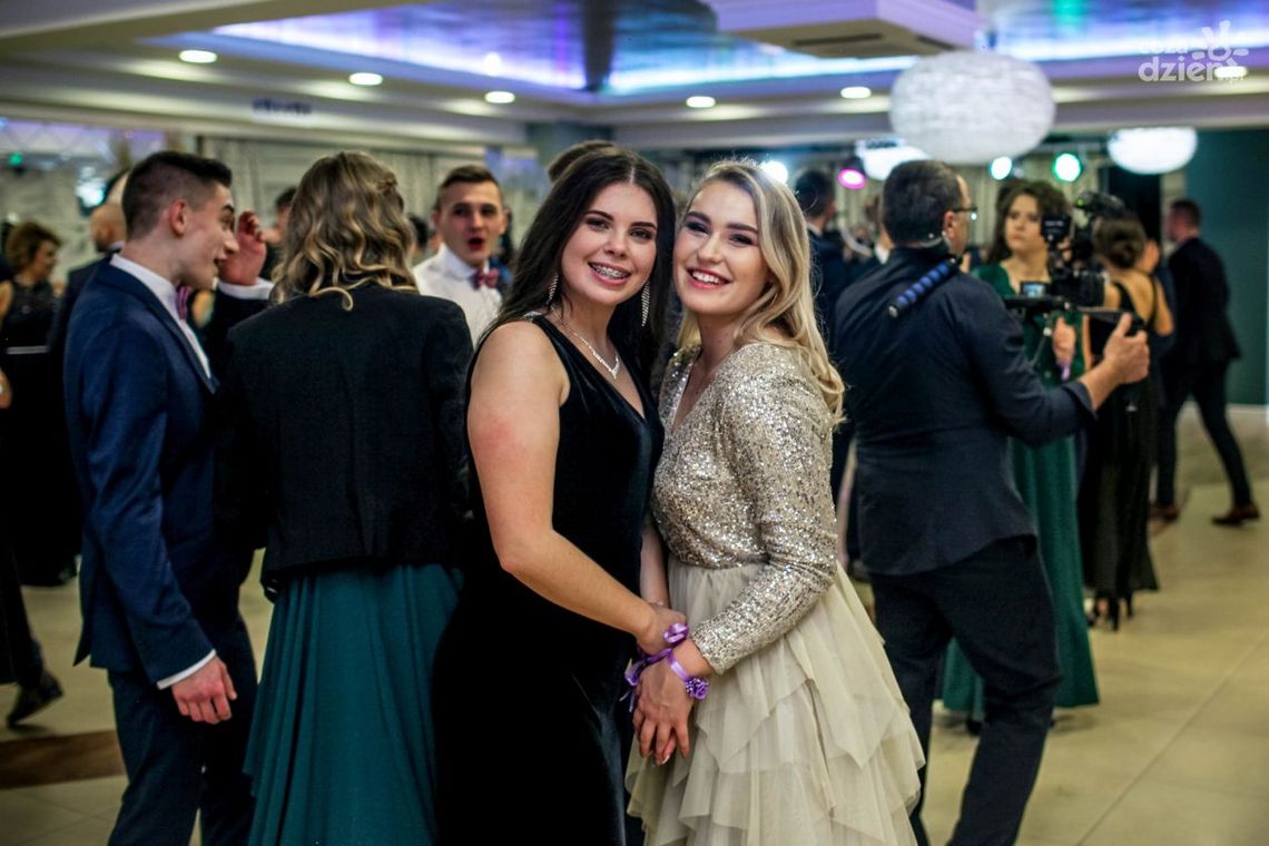 Pandemia a studniówki. Czy się odbędą?