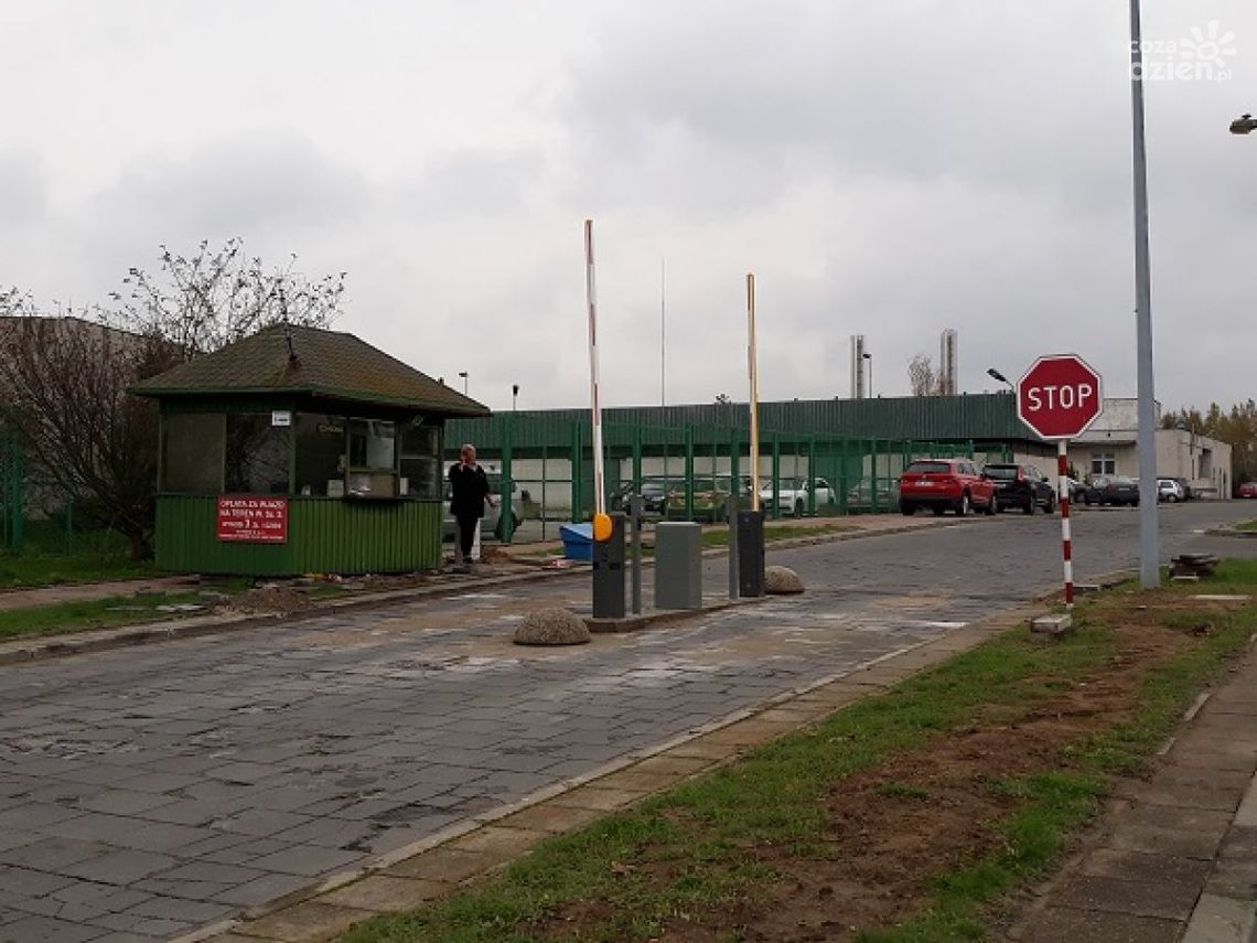 Parking przy szpitalu po nowemu