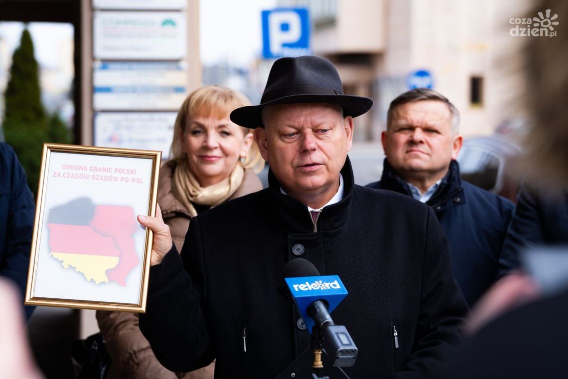 Parlamentarzyści PiS: rezolucja w sprawie bezpieczeństwa jest szkodliwa dla Polski