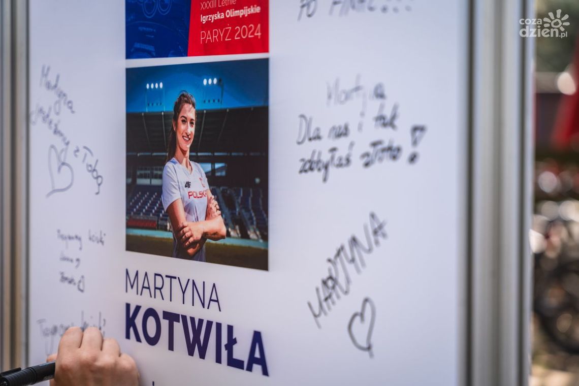 Paryż 2024. Martyna Kotwiła bez awansu do półfinału biegu na 200 metrów Paryż 2024. Martyna Kotwiła bez awansu do półfinału biegu na 200 metrów
