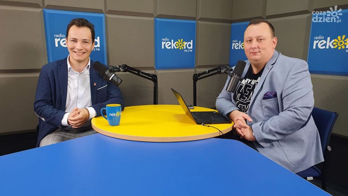 Patryk Fajdek: Pociągi do Warszawy powinny jeździć szybciej