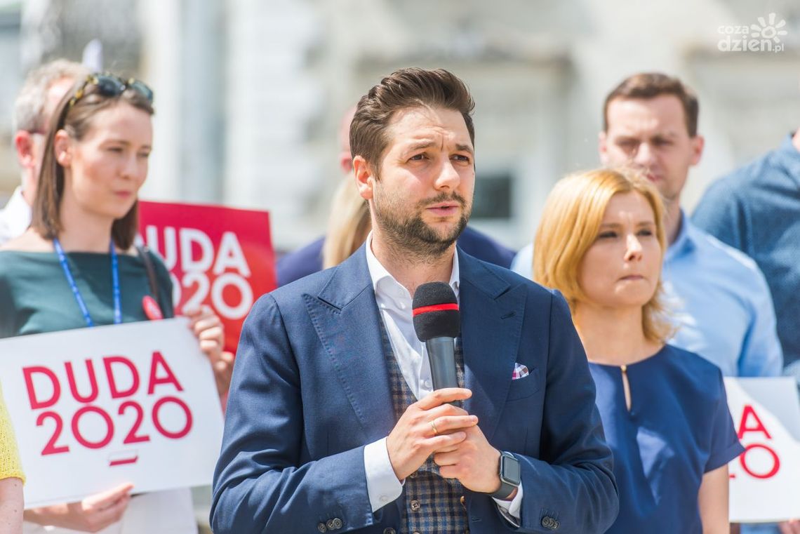 Patryk Jaki: Stawką tych wyborów jest wybór między silną a słabą Polską Patryk Jaki: Stawką tych wyborów jest wybór między silną a słabą Polską