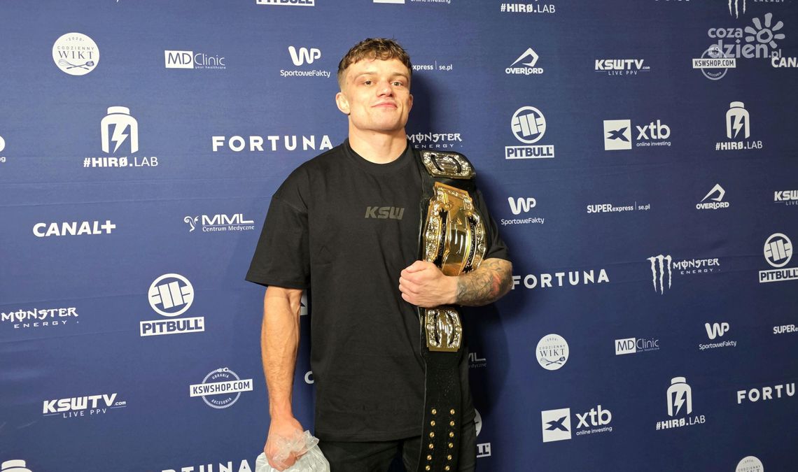 Patryk Kaczmarczyk obronił pas KSW - Książę Radomia pokonał u siebie Leo Brichtę! "Wiem, że nikt nie ma tutaj do mnie podjazdu"