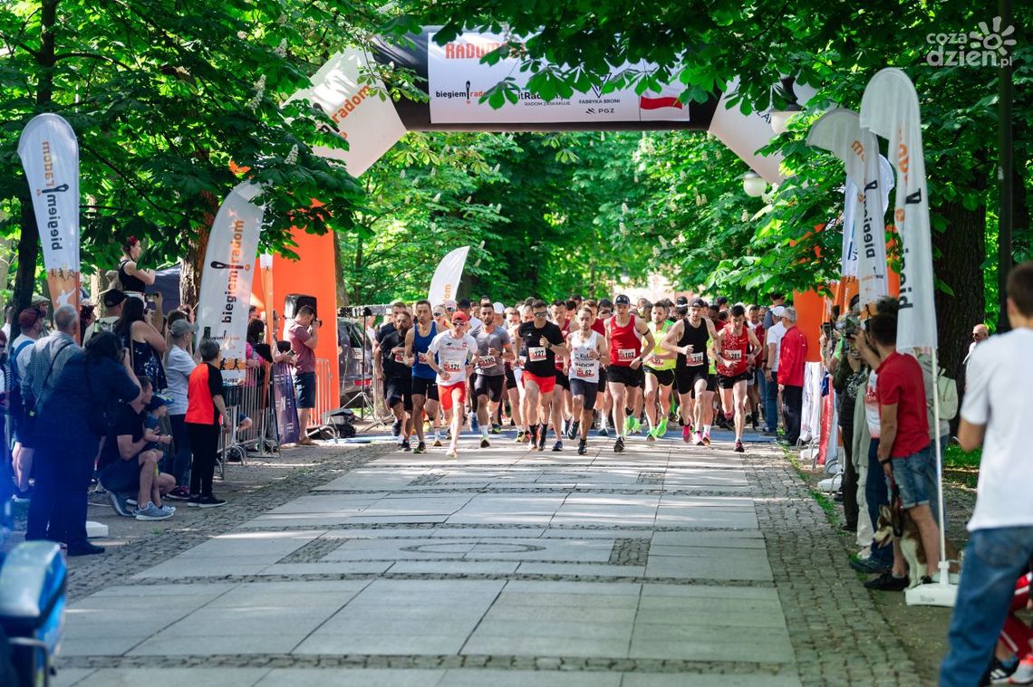 Patryk Kozłowski wygrał Bieg Konstytucji 3 maja w Radomiu