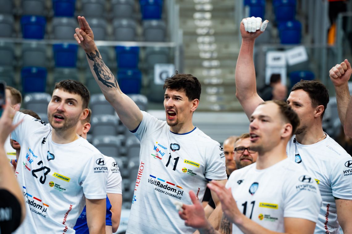 Patryk Szymański zostaje w Czarnych Radom