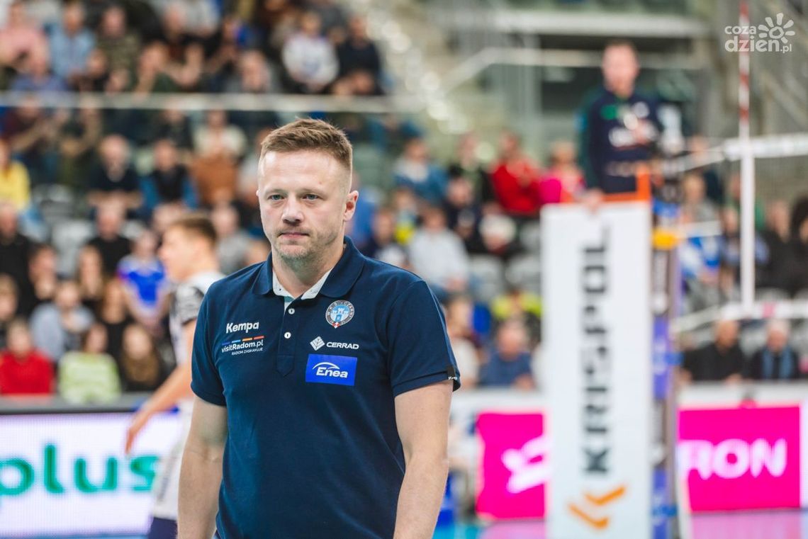 Paweł Woicki oficjalnie w sztabie reprezentacji Iranu Paweł Woicki oficjalnie w sztabie reprezentacji Iranu