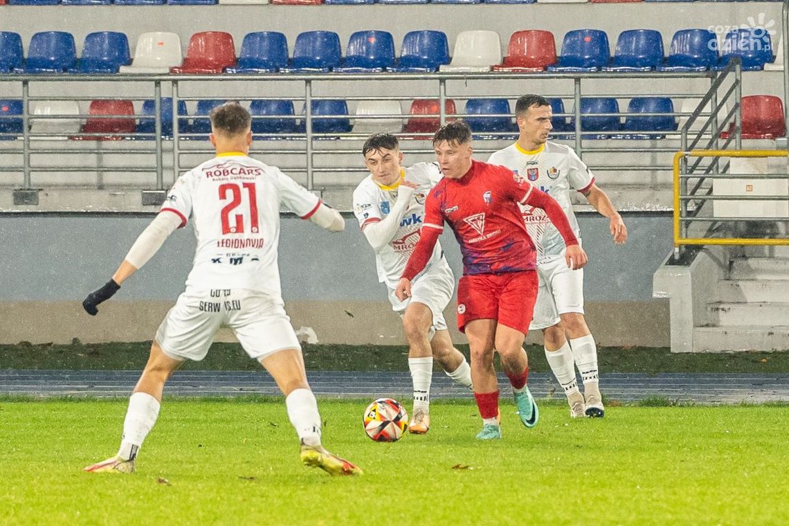 Pewny triumf Broni Radom i bardzo ważna wygrana Pilicy Białobrzegi