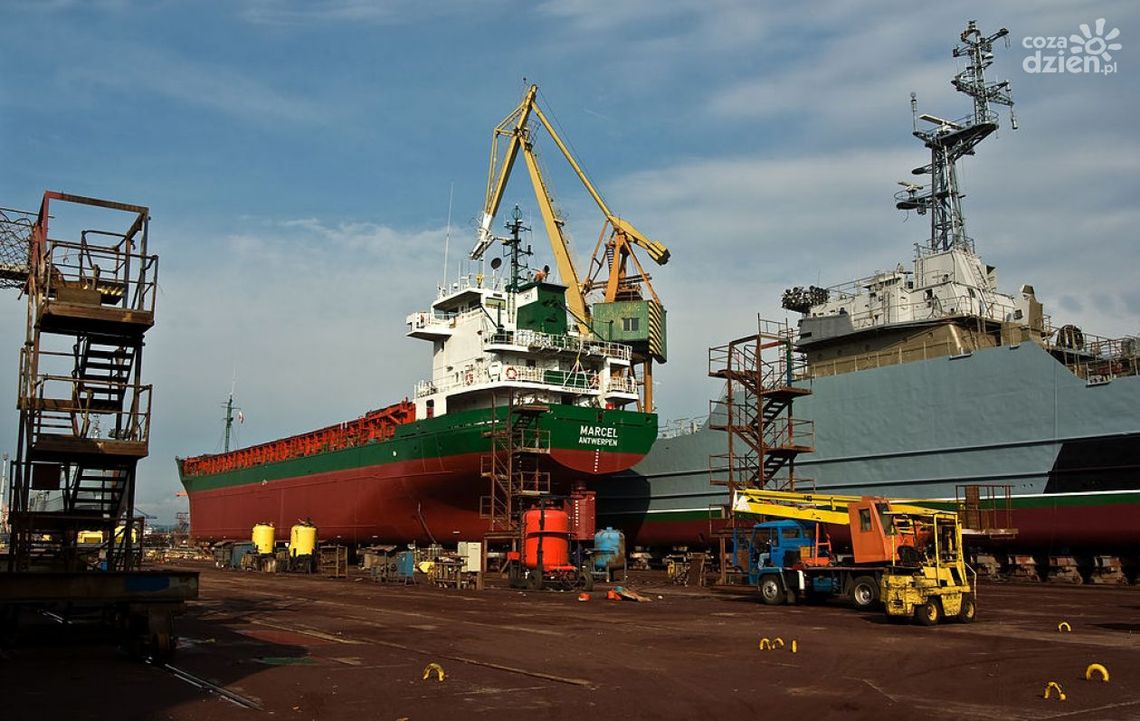 PGZ chce kupić stocznię