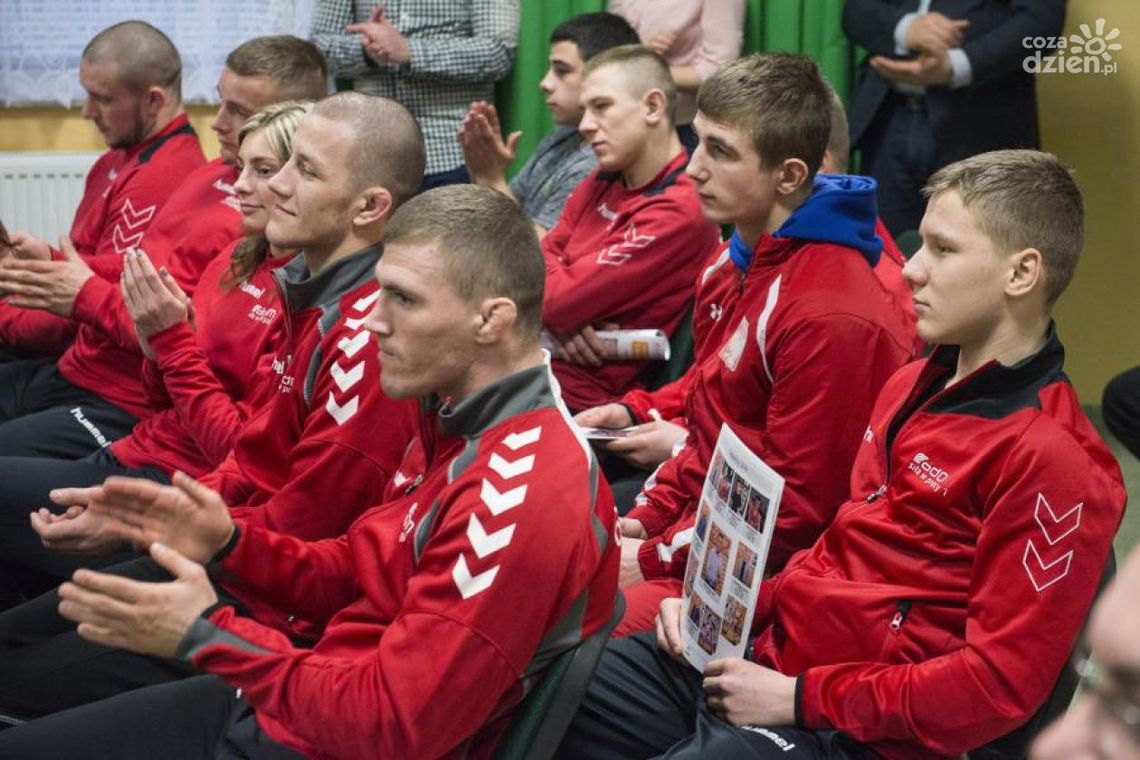 Pięć medali zapaśników Olimpijczyka na mistrzostwach Polski