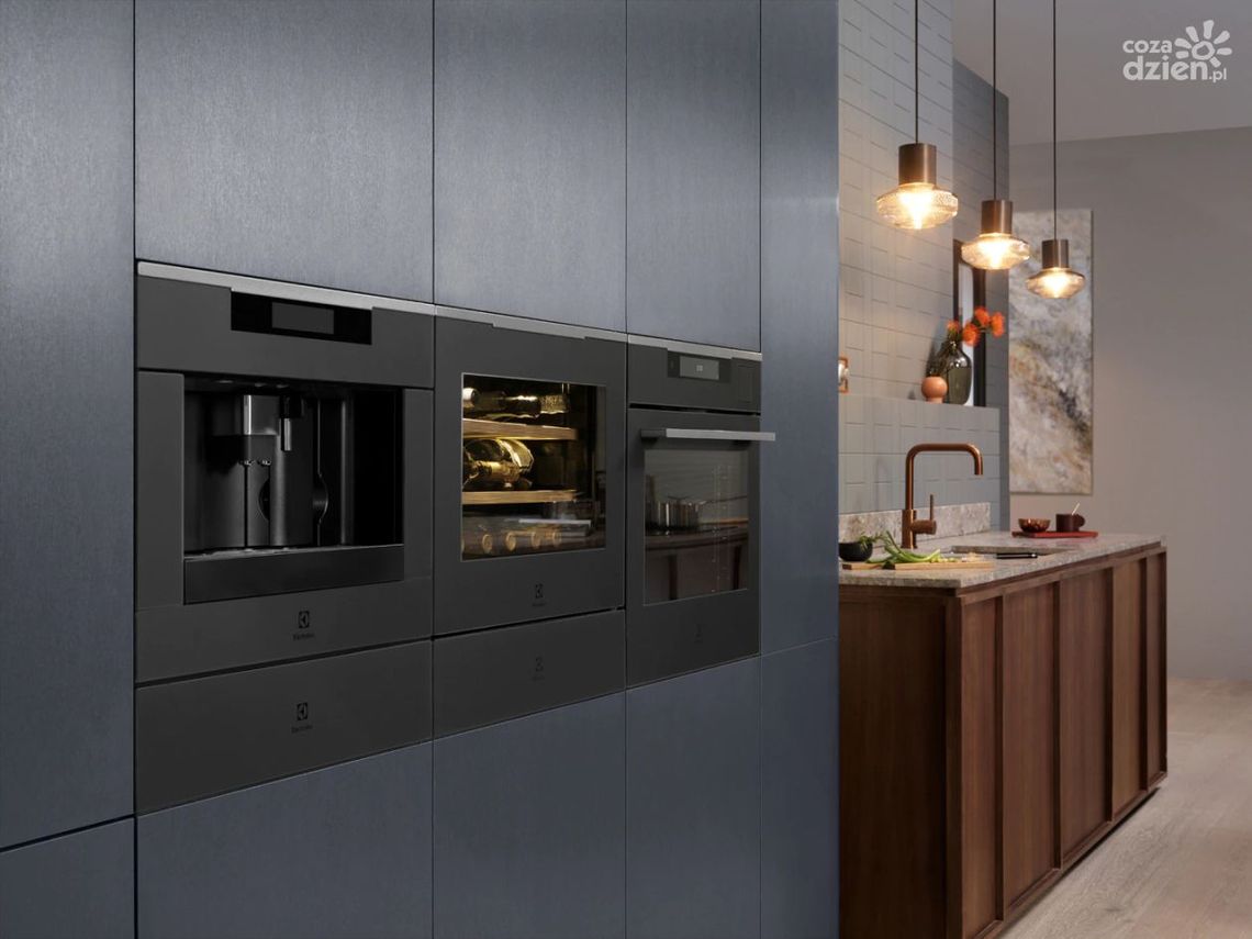 Piekarnik parowy– czym jest i jak działa? Piekarnik parowy– czym jest i jak działa?