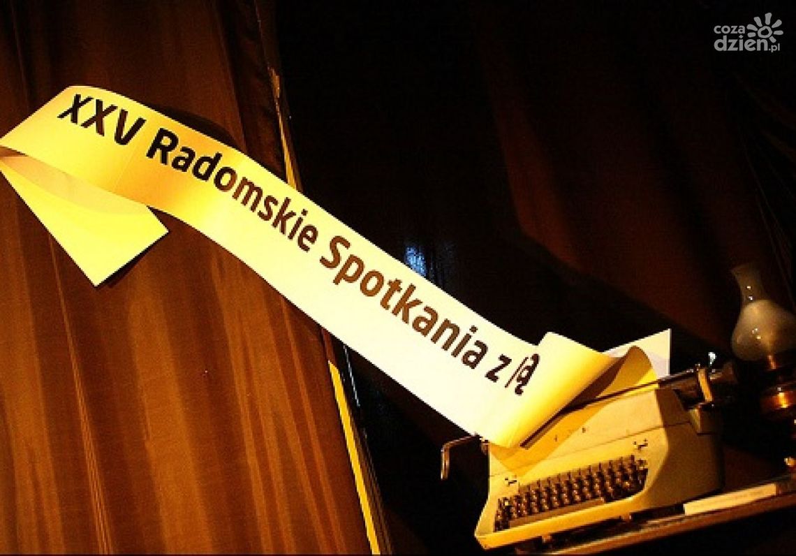 Piękna poezja i złoty deszcz