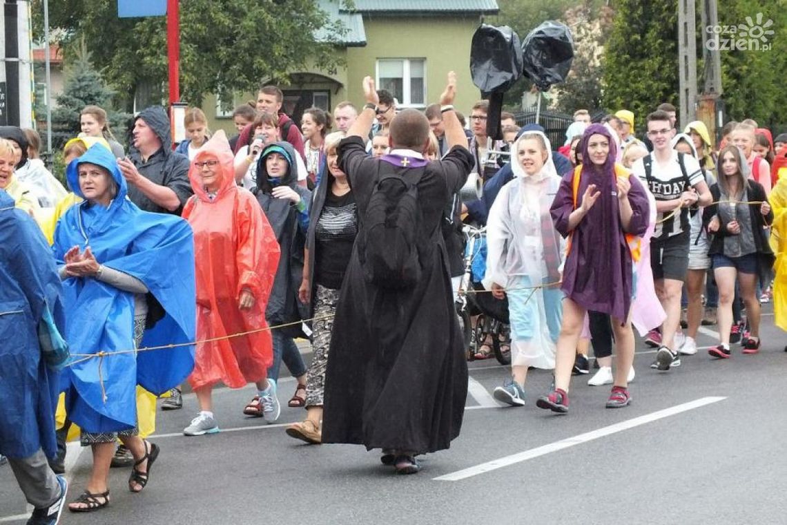 Pielgrzymka na Jasną Górę. Trwają zapisy