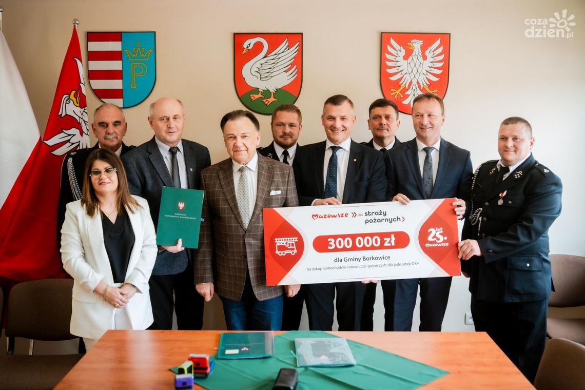 Pieniądze dla straży. OSP dostały pieniądze na zakup wozów i sprzętu Pieniądze dla straży. OSP dostały pieniądze na zakup wozów i sprzętu