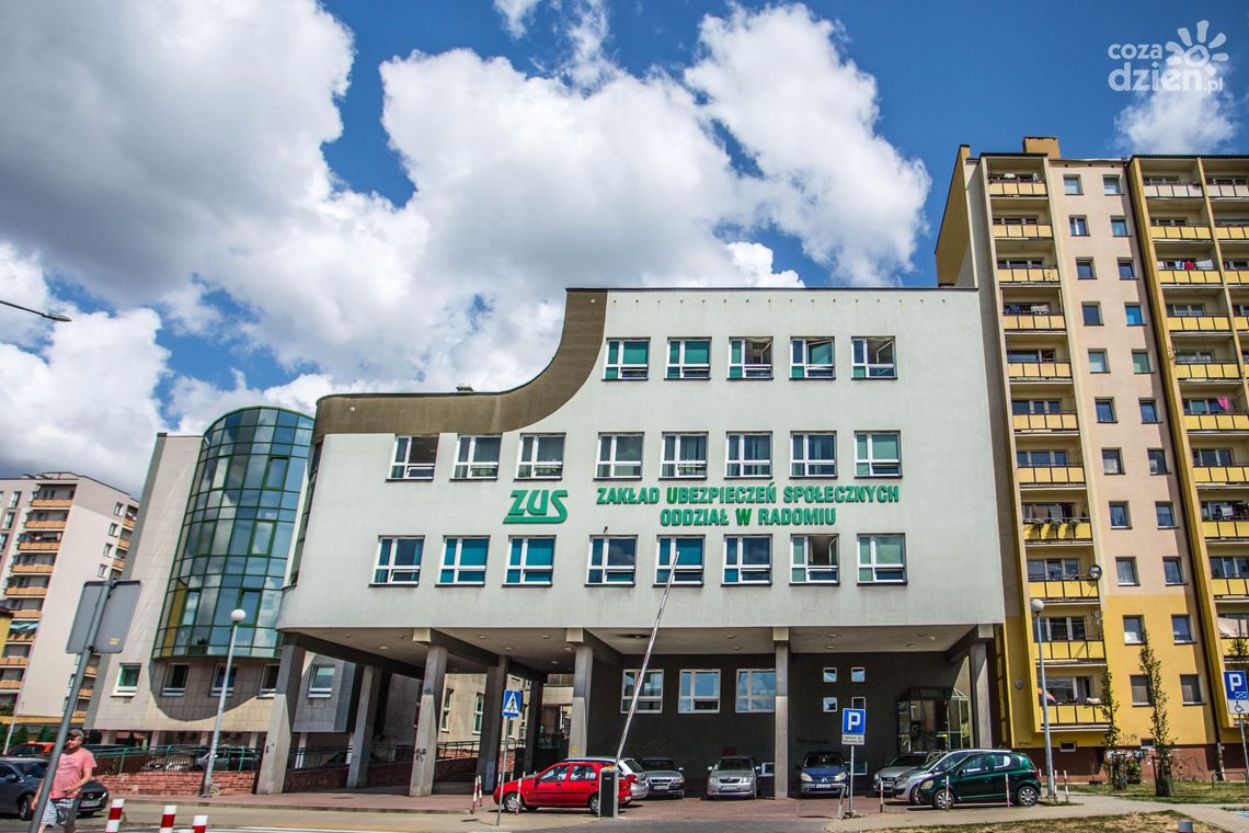 Pieniądze z programu "Dobry Start" już na kontach mieszkańców Radomia