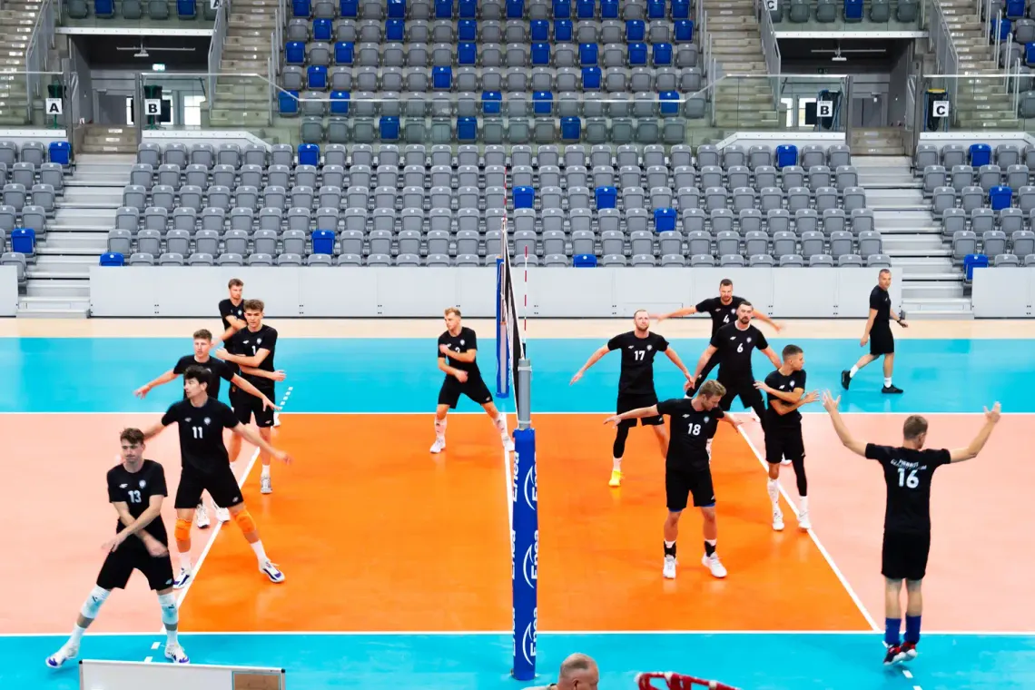 Pierrot Czarni Radom przegrali w finale Turnieju Legend w Nysie Pierrot Czarni Radom przegrali w finale Turnieju Legend w Nysie