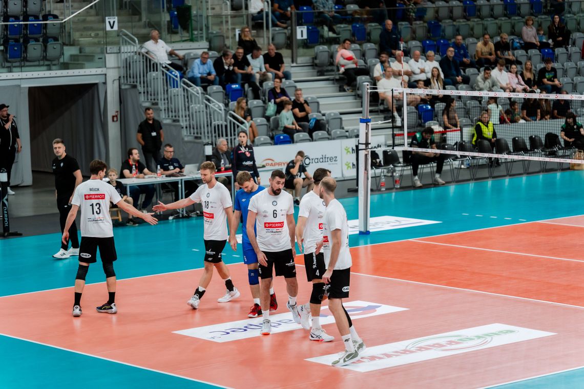 Pierrot Czarni Radom przegrali z beniaminkiem PLS 1. Ligi