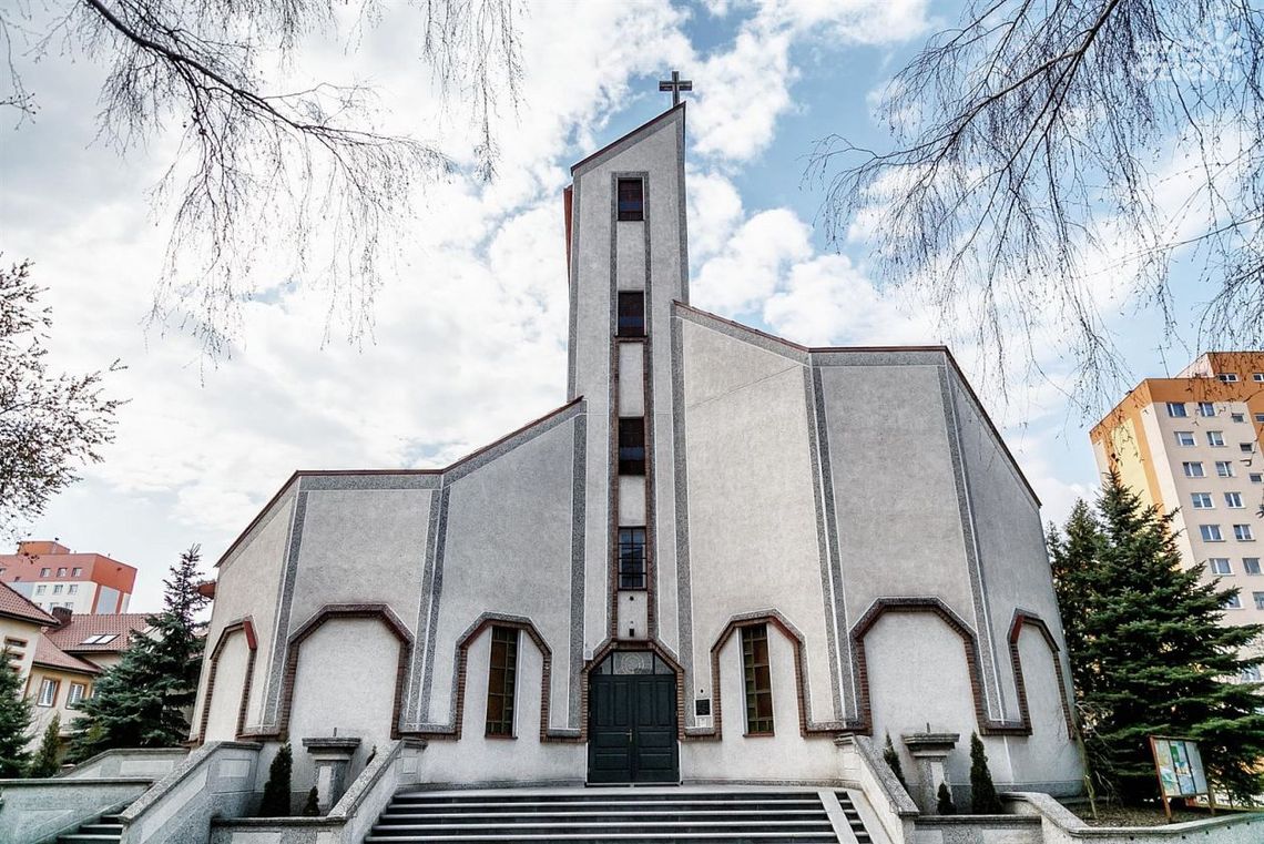 Pierwsza Komunia. Biskup zaleca zwiększenie liczby mszy
