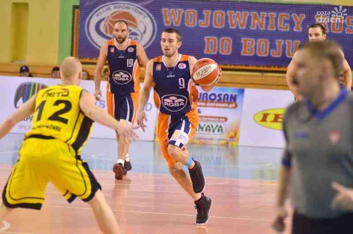 Pierwsza porażka Rosy w play off