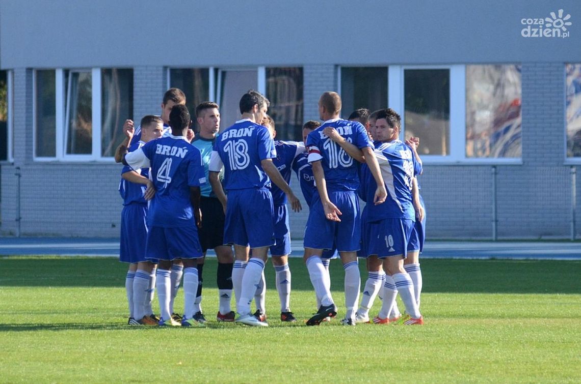 Pierwsze decyzje kadrowe w Broni