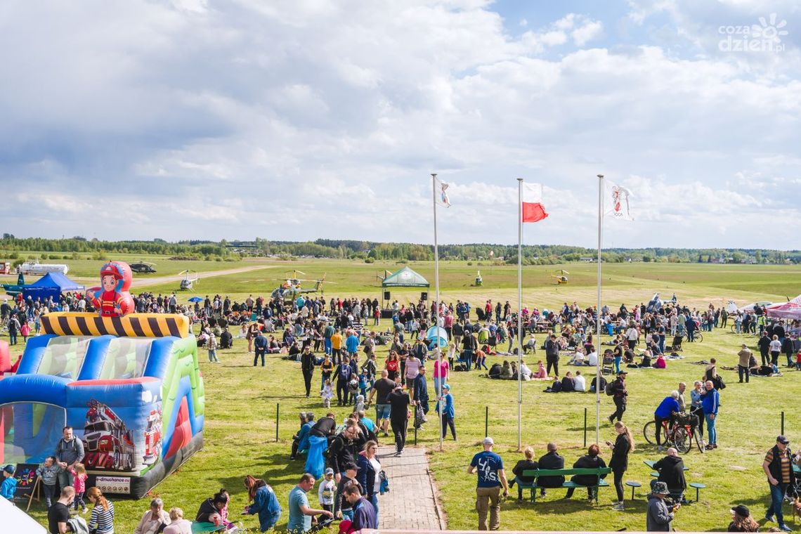 Pierwsze pokazy lotnicze Pierwsze pokazy lotnicze