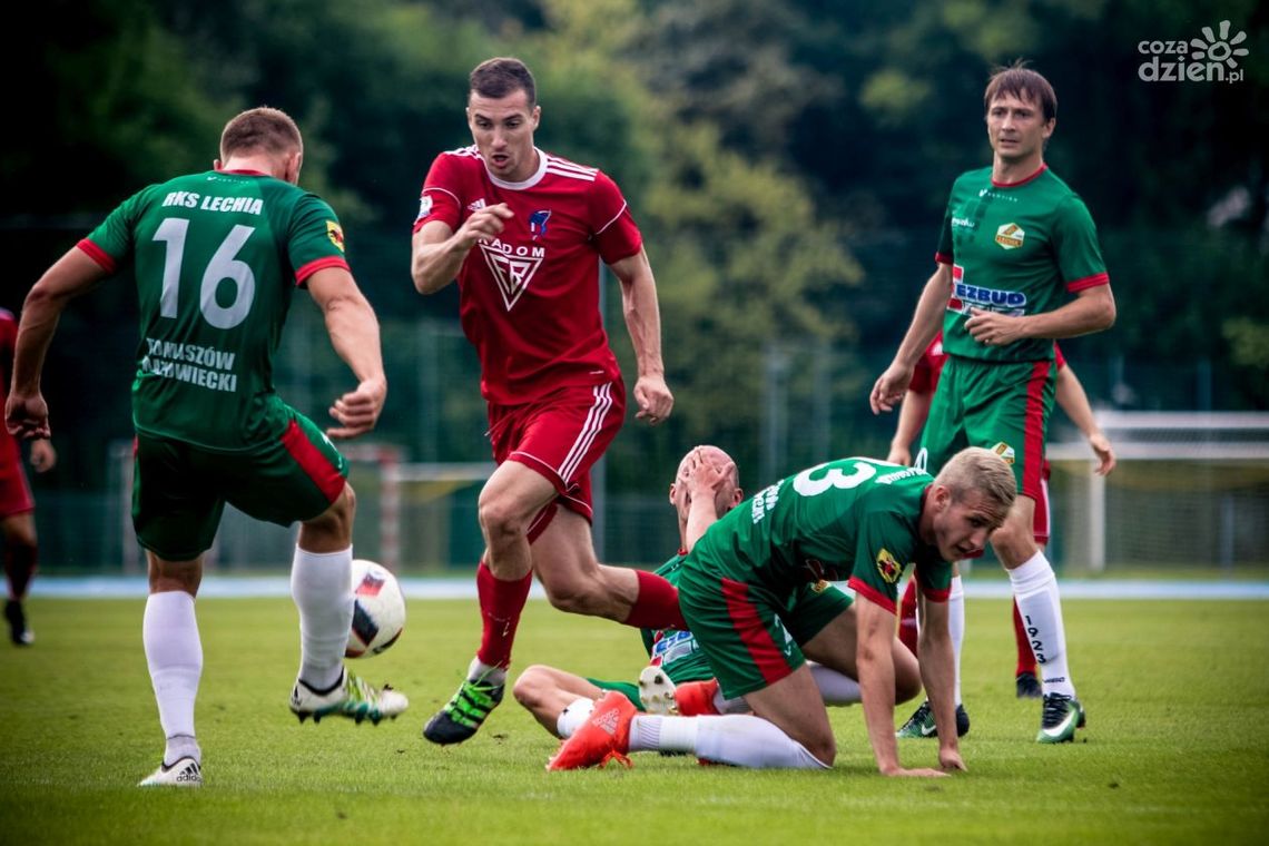 Pierwsze wyjazdowe zwycięstwo Broni. Radomianie skromnie pokonali KS Wasilków