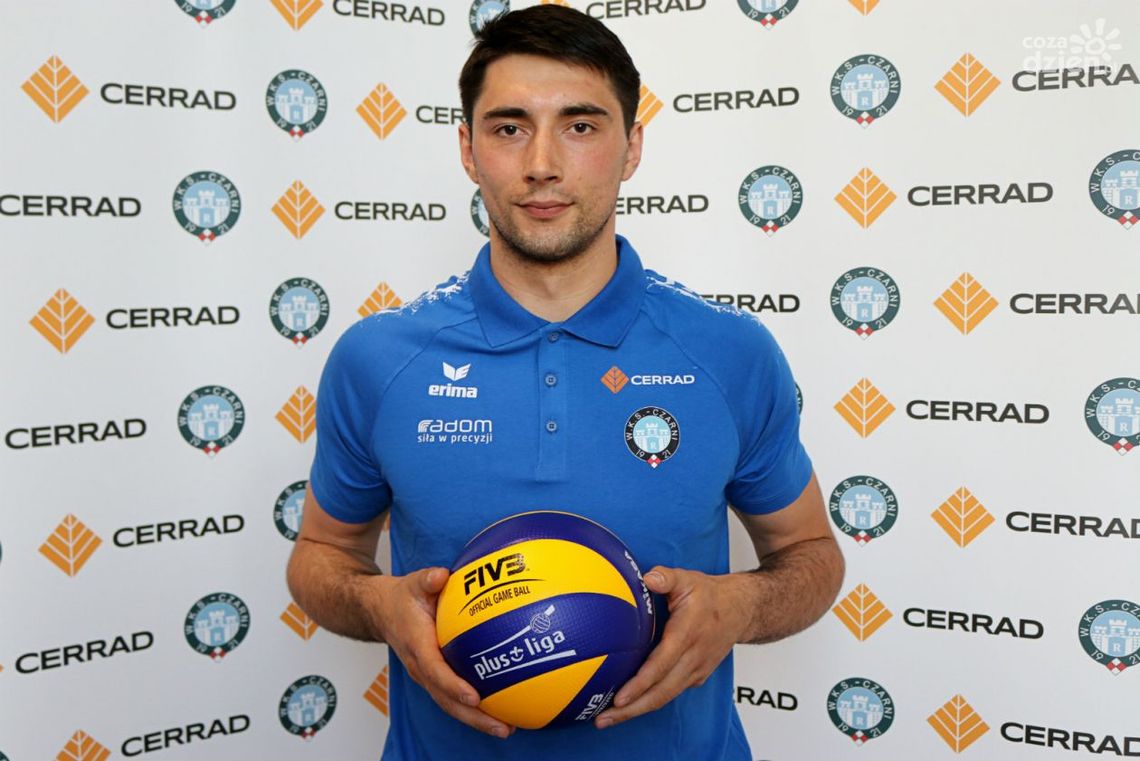 Pierwsze wzmocnienie Cerrad Czarnych