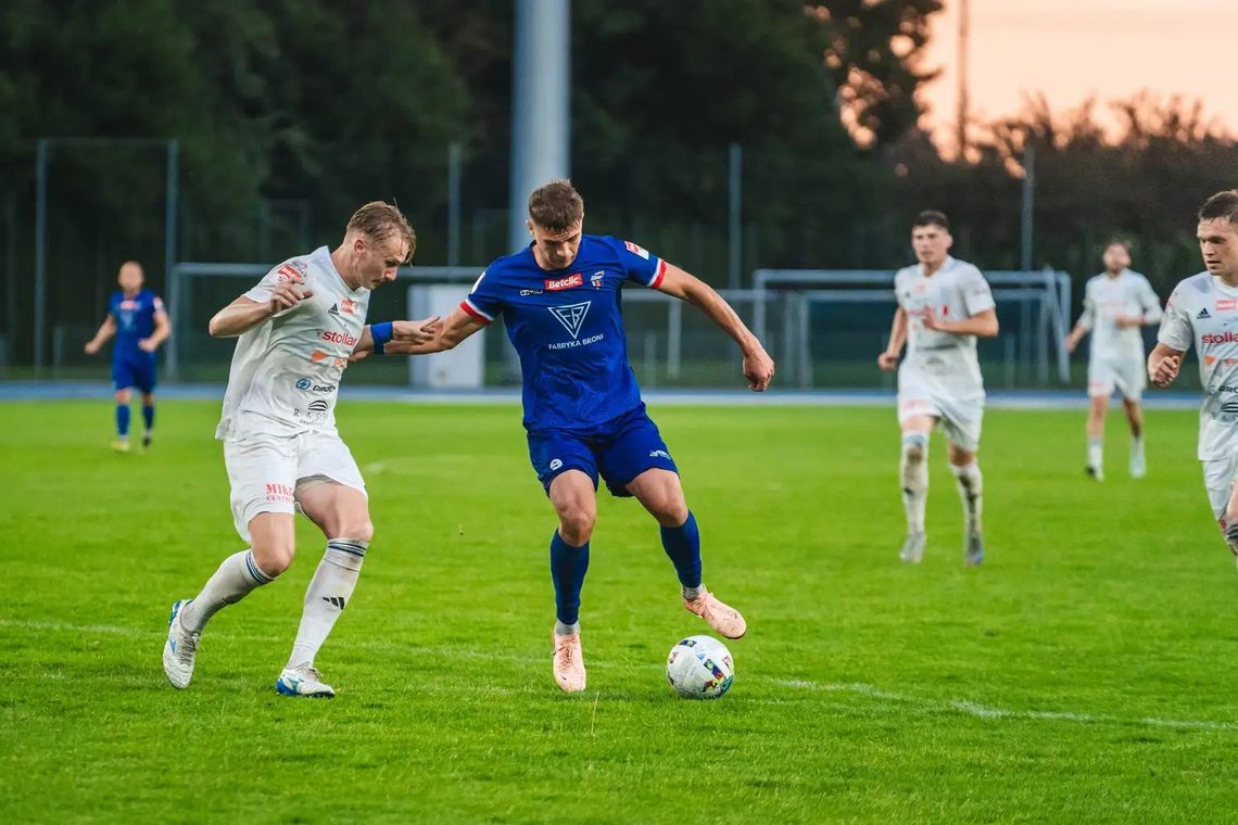 Pierwsze zwycięstwo Broni na wyjeździe!