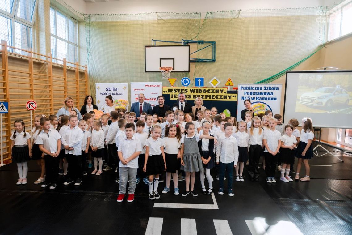 Pierwszoklasiści z PSP 5 w Radomiu są już widoczni i bezpieczni!