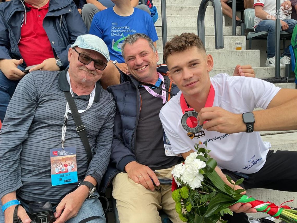 Pierwszy medal dla RLTL Optima Radom na seniorskich mistrzostwach Polski. Dawid Krzemiński wicemistrzem kraju