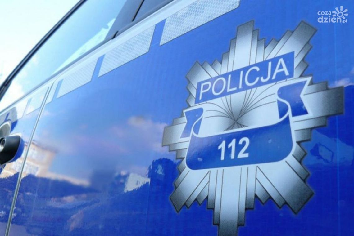 Pijana wiozła poszukiwanego listem gończym
