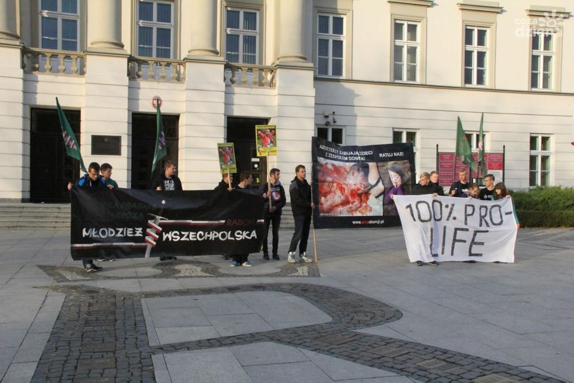 Pikieta antyaborcyjna na Żeromskiego