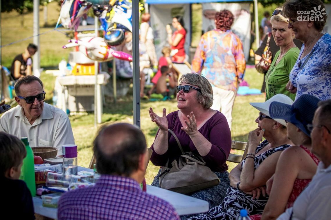 Piknik sąsiedzki w parku Południe (zdjęcia)