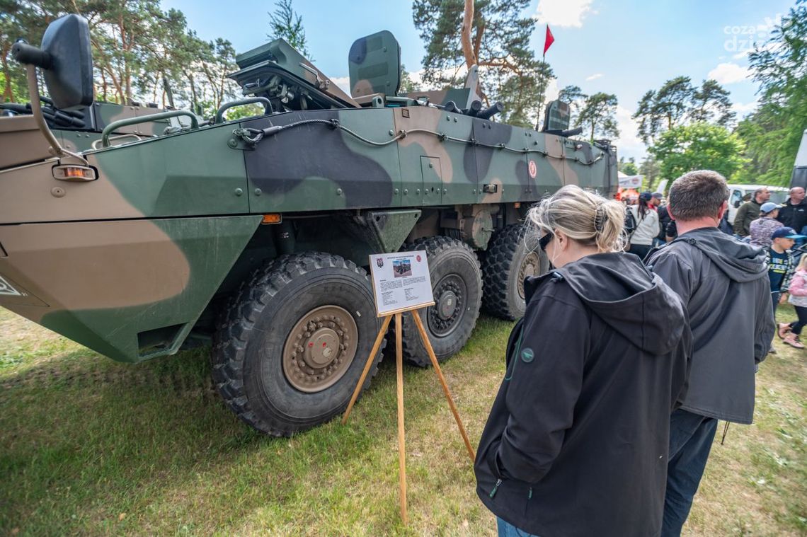 Piknik wojskowy w Kozienicach. Promowano dobrowolną służbę