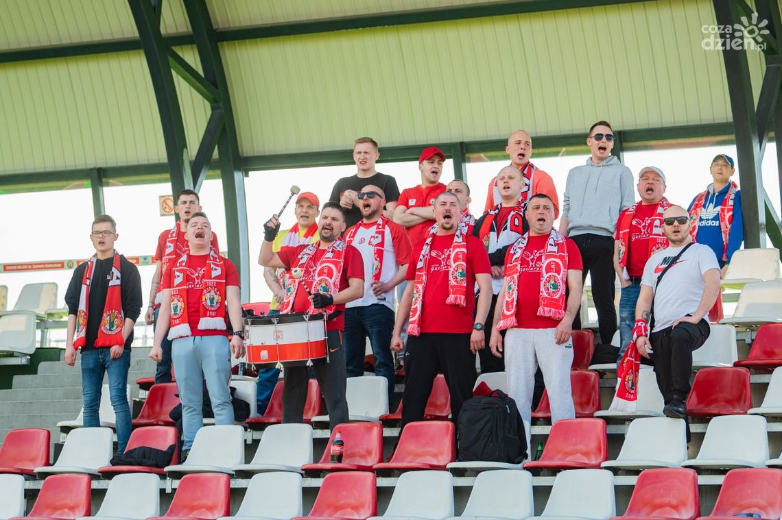 Pilica Białobrzegi rozgromiła walczącą o utrzymanie Concordię Elbląg