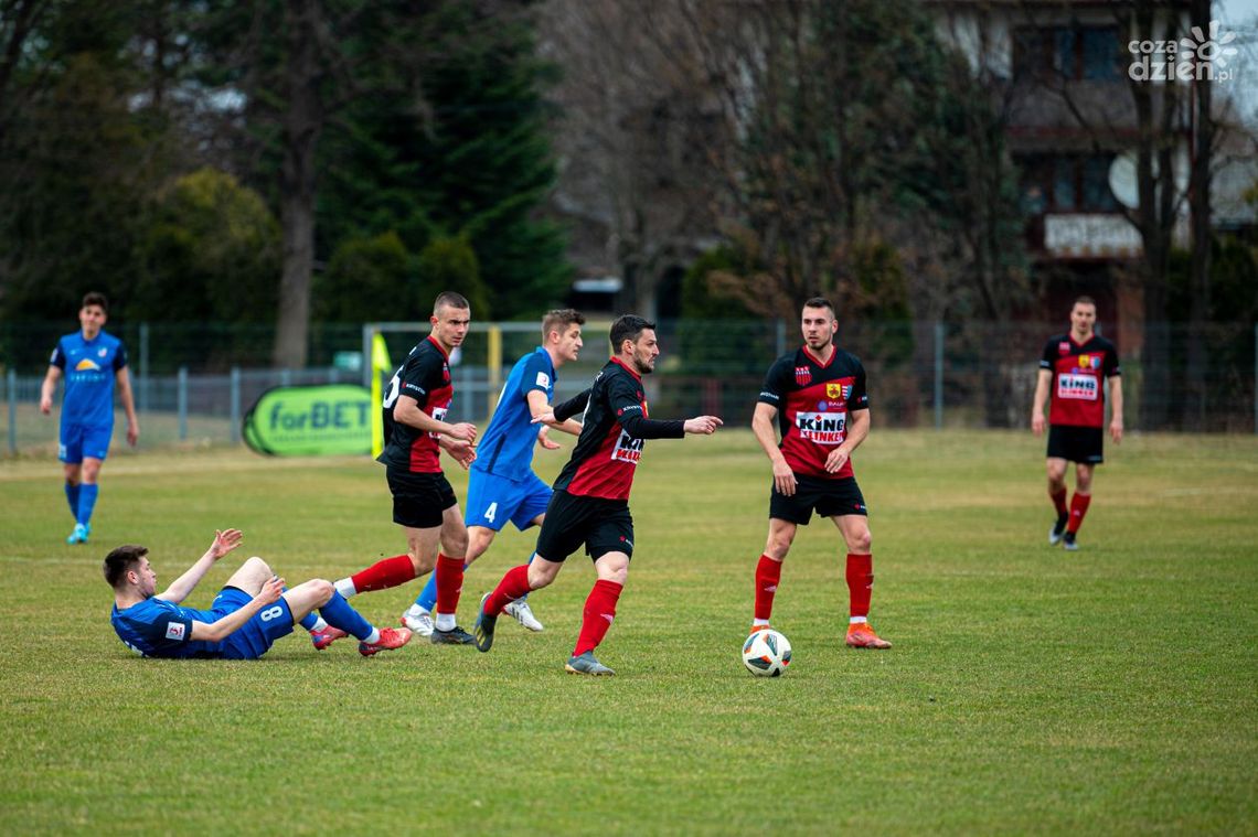 Pilica Białobrzegi w półfinale Pucharu Polski na Mazowszu, Oskar Przysucha o krok od sensacji!