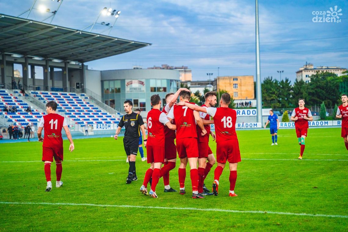 Pilica nie zwalnia tempa! Beniaminek wygrał z Unią w Skierniewicach